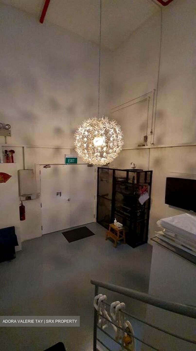 Oxley Bizhub (D14), Factory #457218371